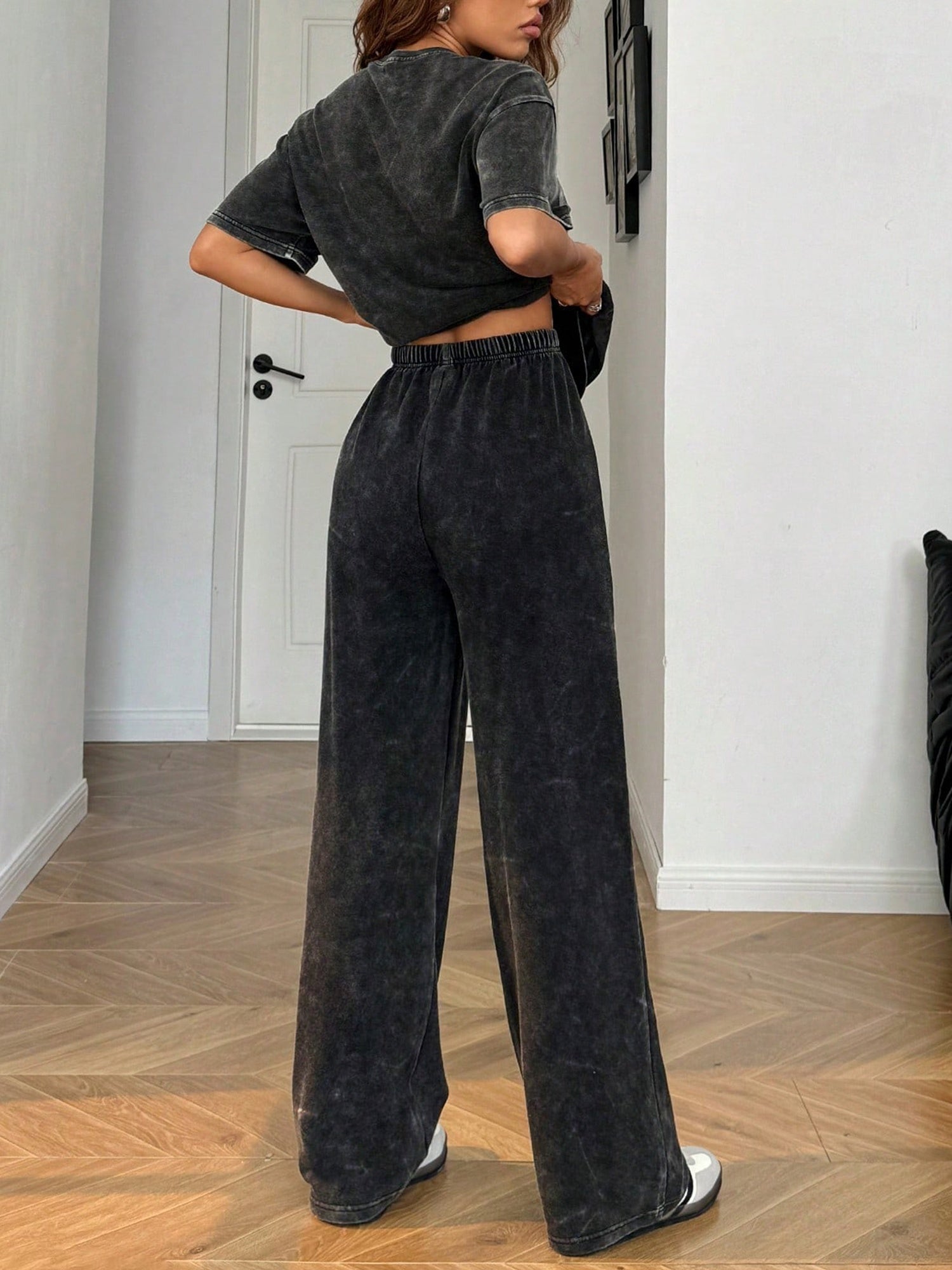 Two-Piece Spring/Summer/Autumn Casual Sportswear Set, Washed Black Round Neck T-Shirt and Wide-Leg Pants, Machine Washable, Solid Color, Medium Stretch Fabric, Crew Neck, Lash Sets, Plus Size, Casual Sportswear|Casual Style|S