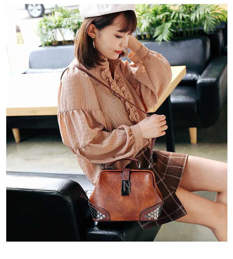 Women's Shoulder Bag Women's Handbag Fashion Purse Vintage Leather Bag Large Capacity Handbag Inclined Shoulder Bag Mom's Bag