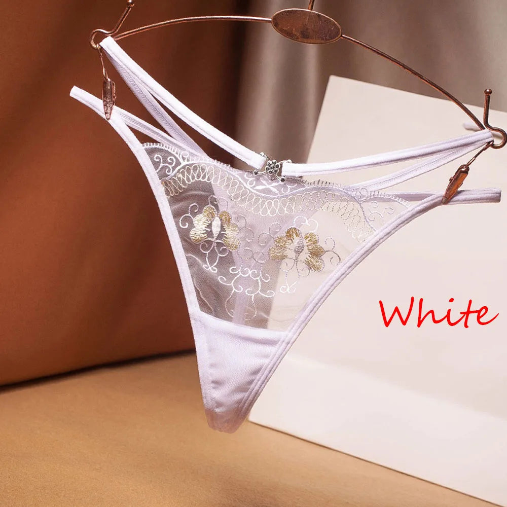 Women Sexy Underpant The embroidery lace Panties Girls Transparent bowknot Briefs Female printing Underwear fashion Lingerie