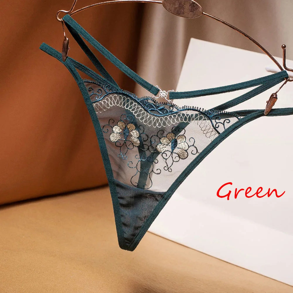 Women Sexy Underpant The embroidery lace Panties Girls Transparent bowknot Briefs Female printing Underwear fashion Lingerie