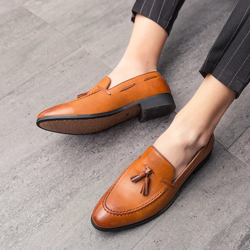 Wedding Shoes For Men Slip On Loafers Trend Tassels Leather Shoes Male Men’s Dress Shoes Business Shoes Men British Style Formal