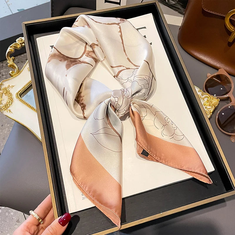 Silk scarf women's 2025 spring and summer new fashion high-end sense retro neck small square scarf accessories