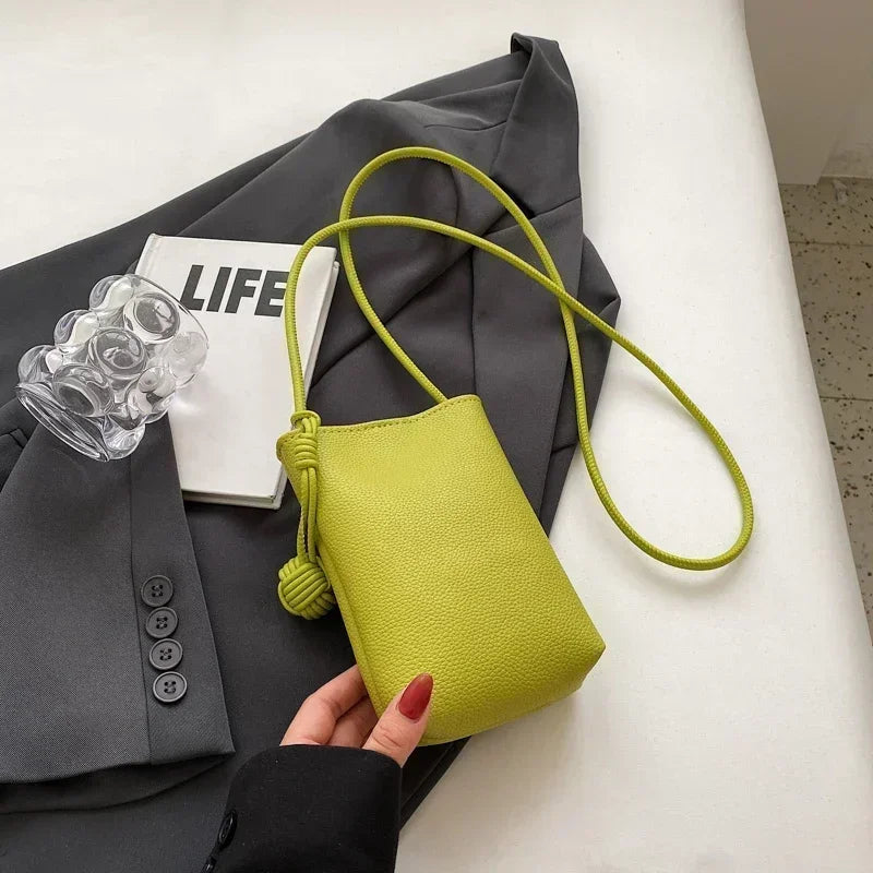 Women Handbags Female PU Leather Shoulder Bags Simple Large Capacity Crossbody Bags Portable Phone Purse Vacation Travel