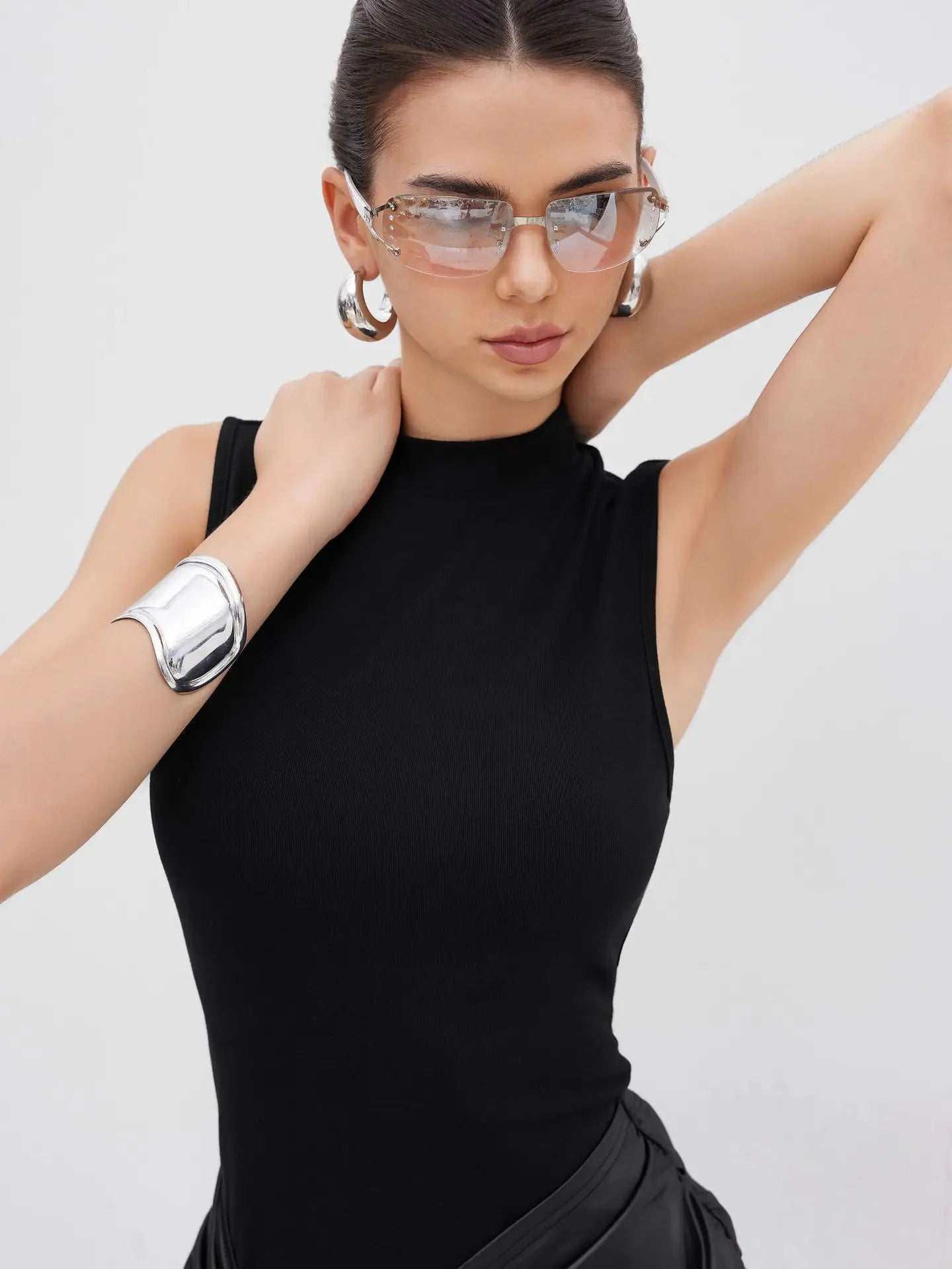 Mini Dress Dresses 2025 Woman Vestidos Slim Simple Style Solid Color Straps Round Neck Hot Girl Sleeveless Fashion Temperament