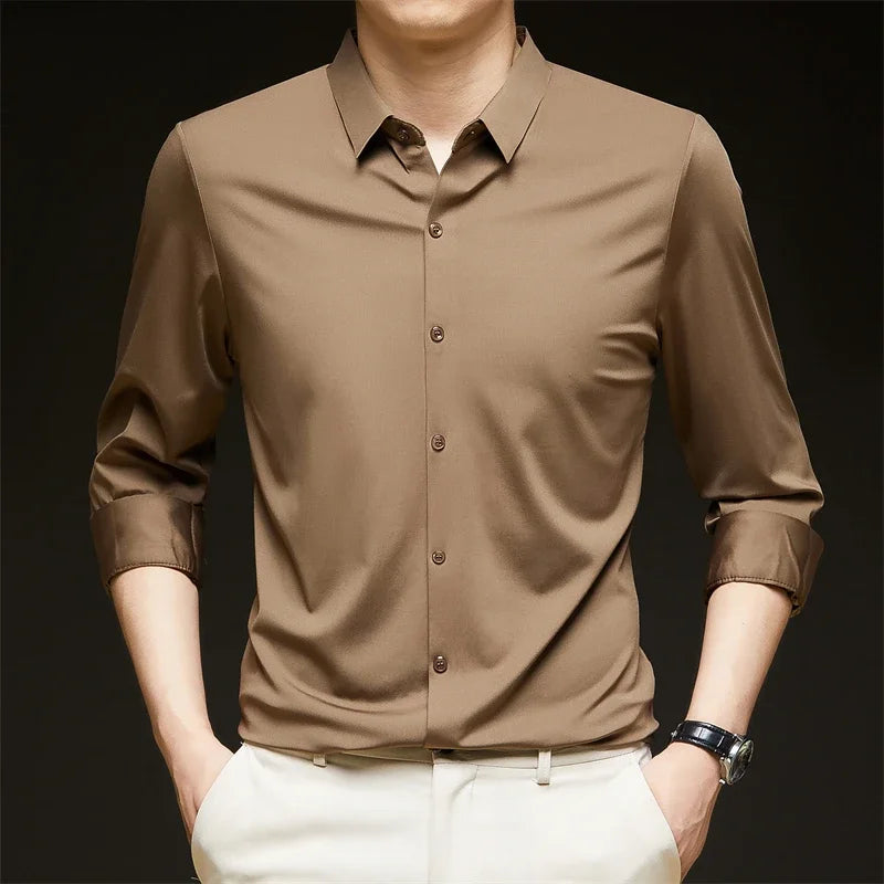Lynett Lamar Men's Wrinkle-Free Stretch Dress Shirt — All-Season Solid