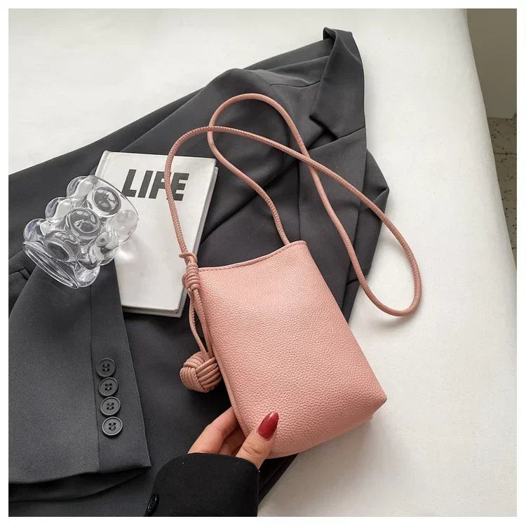 Women Handbags Female PU Leather Shoulder Bags Simple Large Capacity Crossbody Bags Portable Phone Purse Vacation Travel