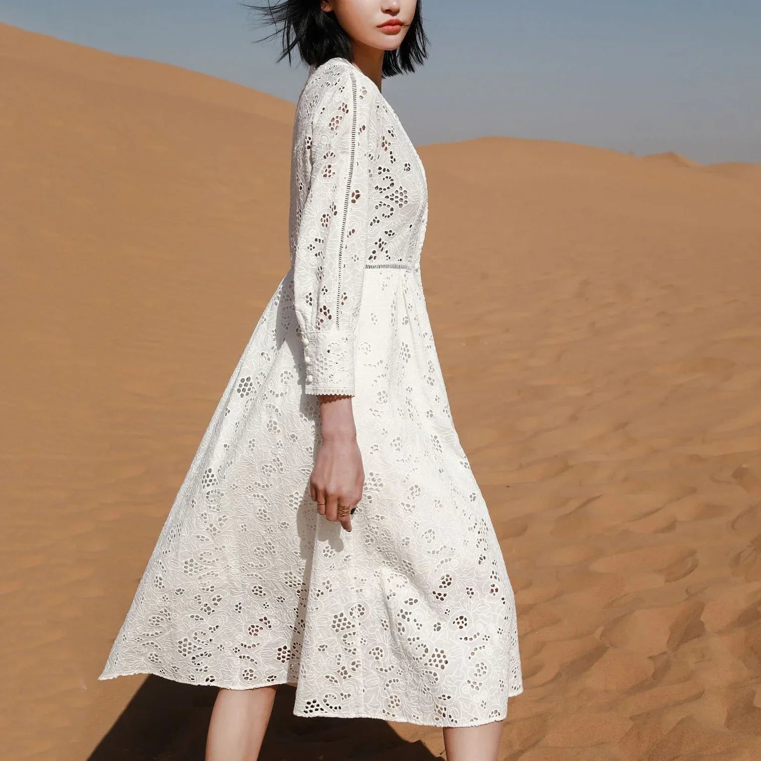 Long Sleeve Lace Dress For Women Robe Vintage V-neck Hollow Out Boho Floral Embroidery Elegant Dresses Ladies Party Vestidos