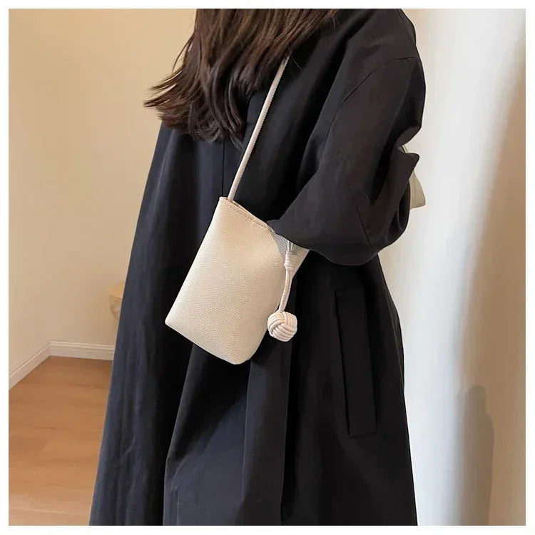 Women Handbags Female Pu Leather Shoulder Bags Luxury Large Capacity Crossbody Bags Portable Phone Purse Vacation Travel