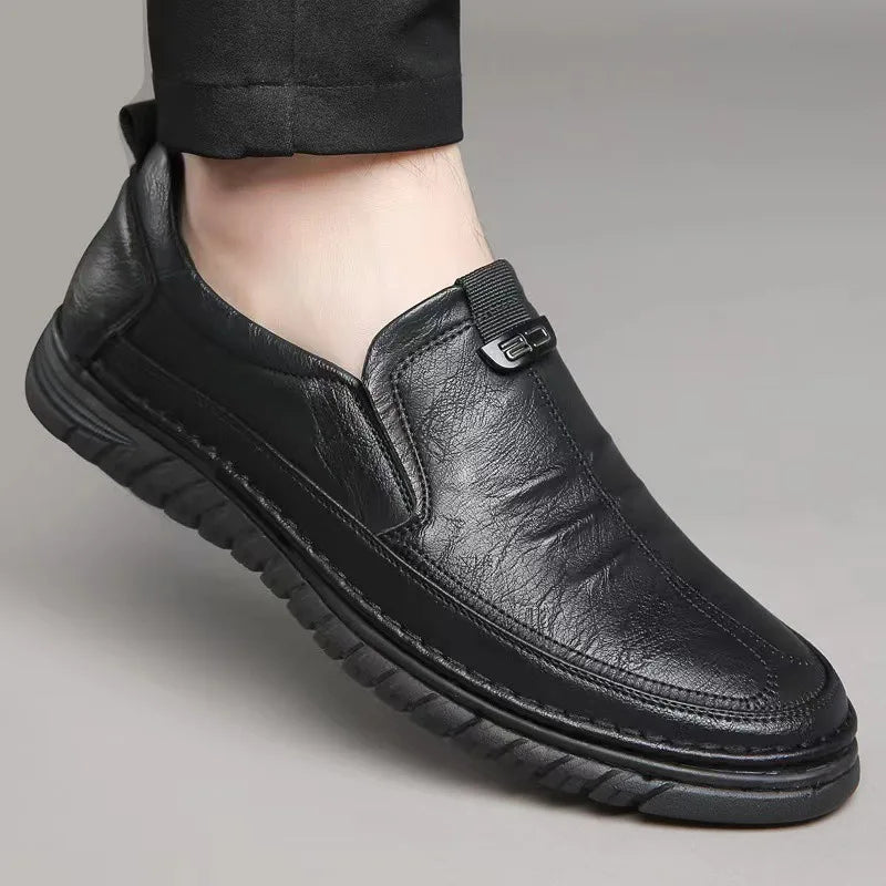 Men Business Dress Shoes Fashion Handmade Leather Casual Shoes for Men Soft Sole Driving Flats Comfort Slip on Loafers Moccasins