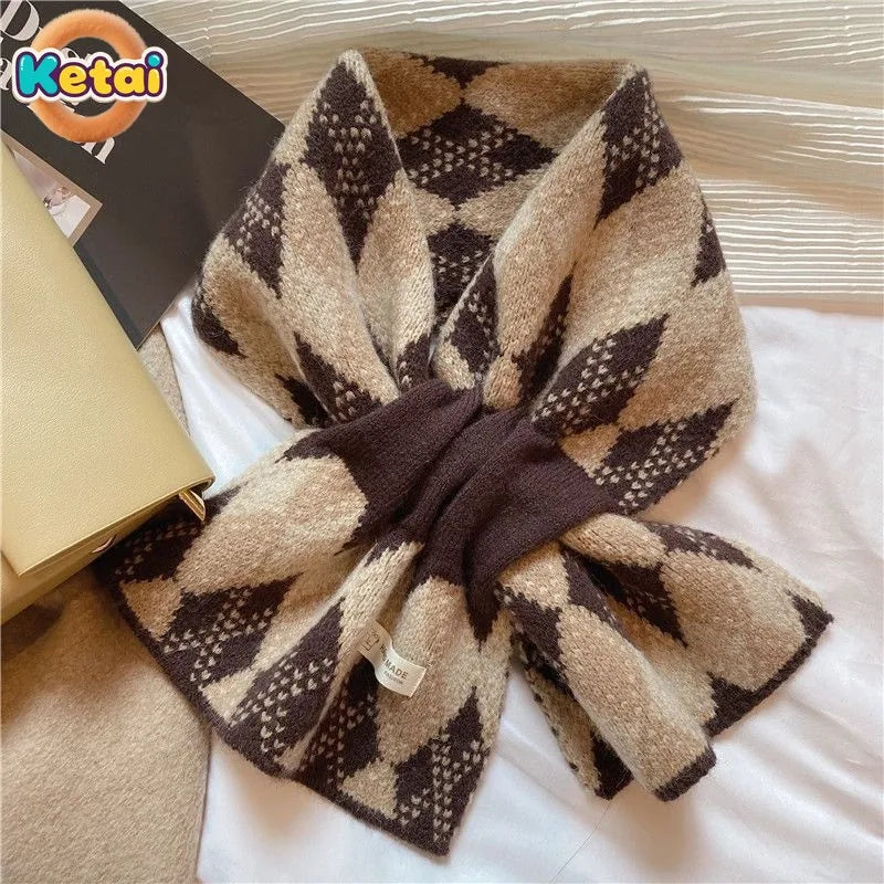 Women's Knitted Scarf for Fall and Winter, Red, Warm and Versatile, Perfect for Students, Couples and Christmas Gifts, Wool Wrap