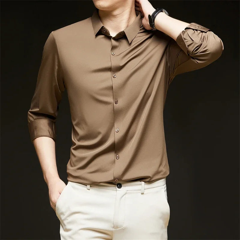 Lynett Lamar Men's Wrinkle-Free Stretch Dress Shirt — All-Season Solid