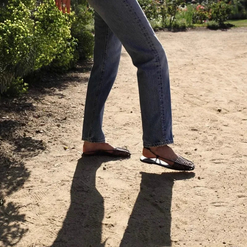2026 Summer Flats Sandals Women New Trend Woven Hollow Out Back Strap Flat with Sandalias Mujer Beach Roman Foot Slippers Woman
