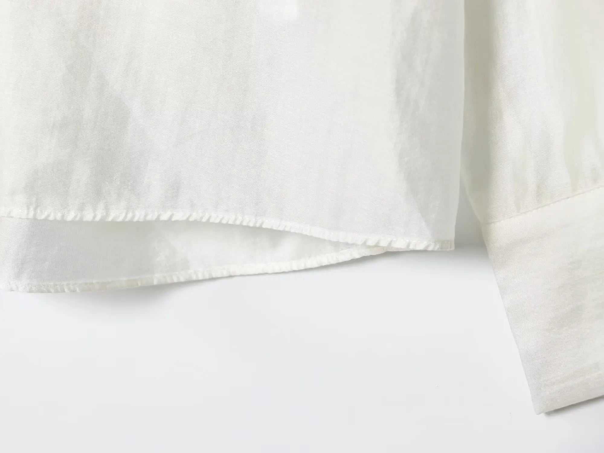 Women's Shirts Autumn 2025 New Fashion Office Shirts Women Chic Pocket Embroidery Retro Elegant Loose Young Blouses Street Tops