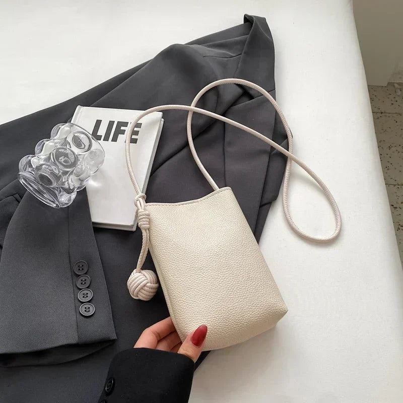 Women Handbags Female PU Leather Shoulder Bags Simple Large Capacity Crossbody Bags Portable Phone Purse Vacation Travel