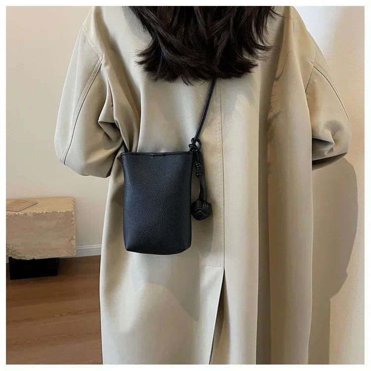 Women Handbags Female Pu Leather Shoulder Bags Luxury Large Capacity Crossbody Bags Portable Phone Purse Vacation Travel