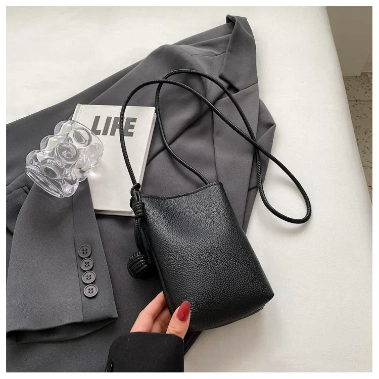 Women Handbags Female Pu Leather Shoulder Bags Luxury Large Capacity Crossbody Bags Portable Phone Purse Vacation Travel