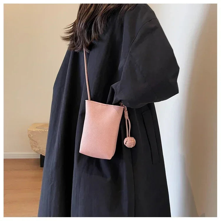 Women Handbags Female Pu Leather Shoulder Bags Luxury Large Capacity Crossbody Bags Portable Phone Purse Vacation Travel