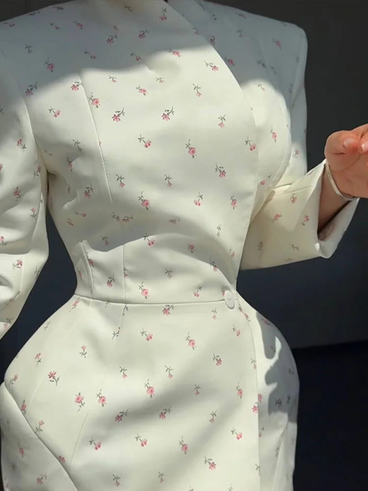 White Waist Cinching Floral Shoulder Pad Blazer Long Sleeve Single Breasted Jacket for Summer 2025 Elagant Female Outwear