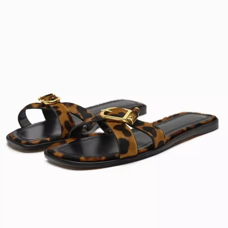 Flat Sandals Woman Black Brown Metal Buckle Flat Sandals 2024 Summer Women Sandals Straps Round toe Flat Slingback Shoes