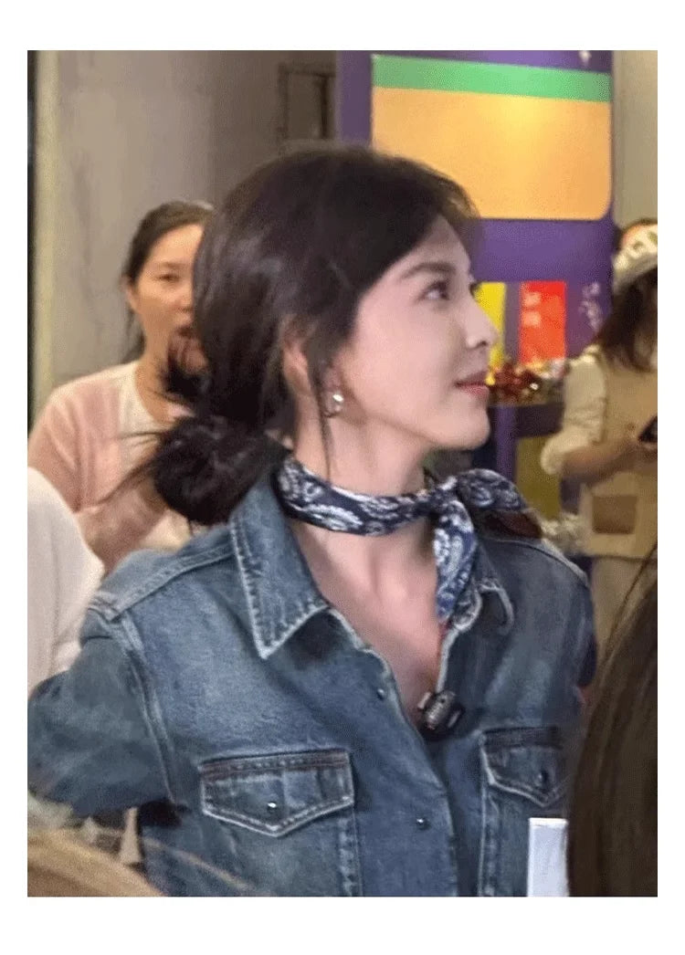 Silk scarf women's 2025 spring and summer new fashion high-end sense retro neck small square scarf accessories