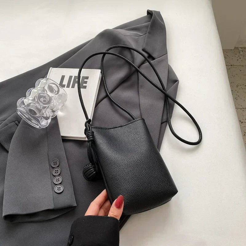 Women Handbags Female PU Leather Shoulder Bags Simple Large Capacity Crossbody Bags Portable Phone Purse Vacation Travel