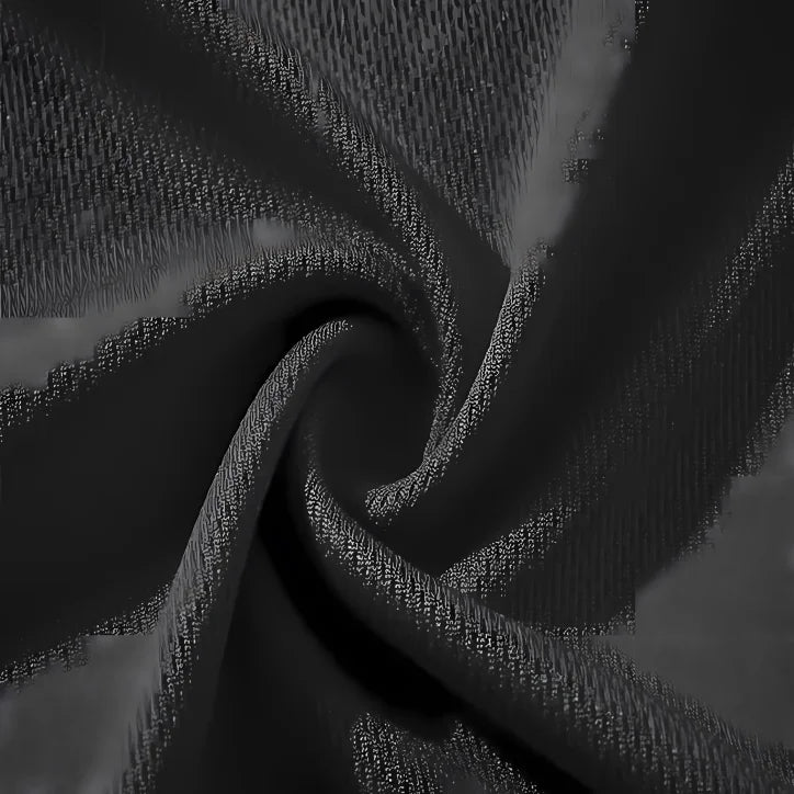 The men's polo shirt is a new summer fashion item. It is a casual and comfortable short-sleeved shirt with a logo print and coll