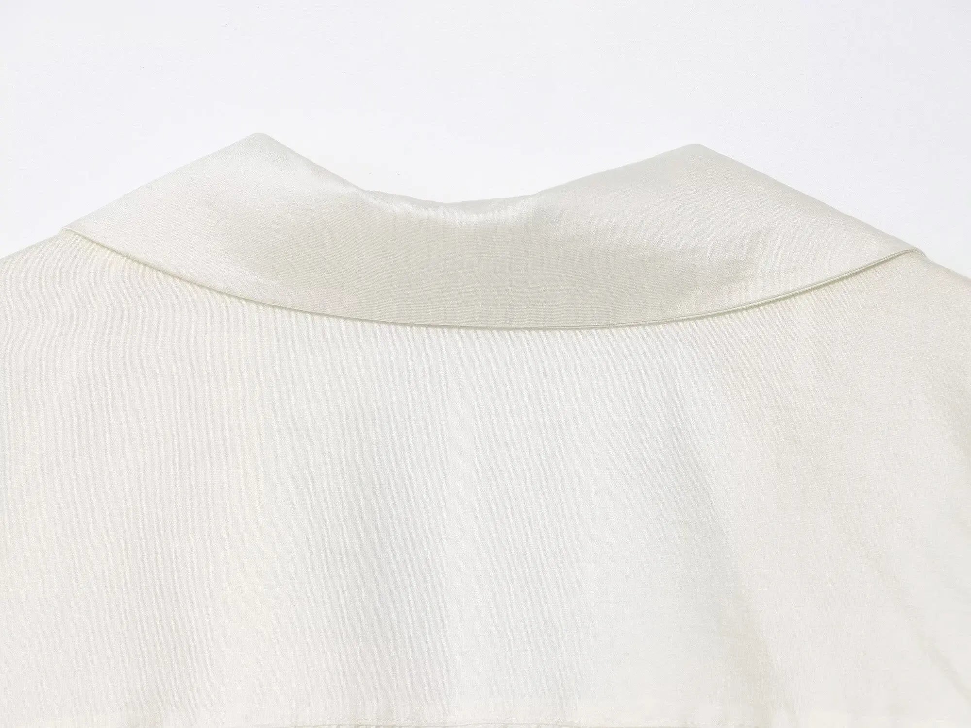 Women's Shirts Autumn 2025 New Fashion Office Shirts Women Chic Pocket Embroidery Retro Elegant Loose Young Blouses Street Tops