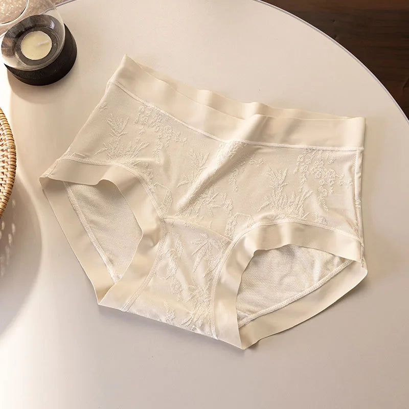 Women's underwear: Comfortable nylon jacquard mid-waist, extended inner rib, hip-hugging, large size triangle