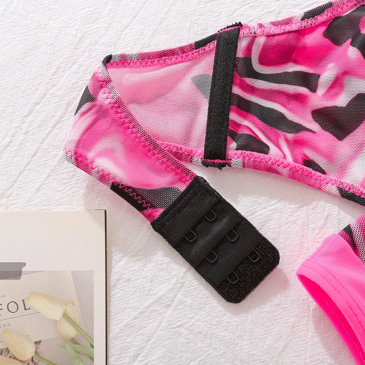 Spicy Girl Blocked Color Lingerie Set Women's Sexy Hollow Out Halter Neck Suit Backless Transparent Bra Short Skirt Three Pieces