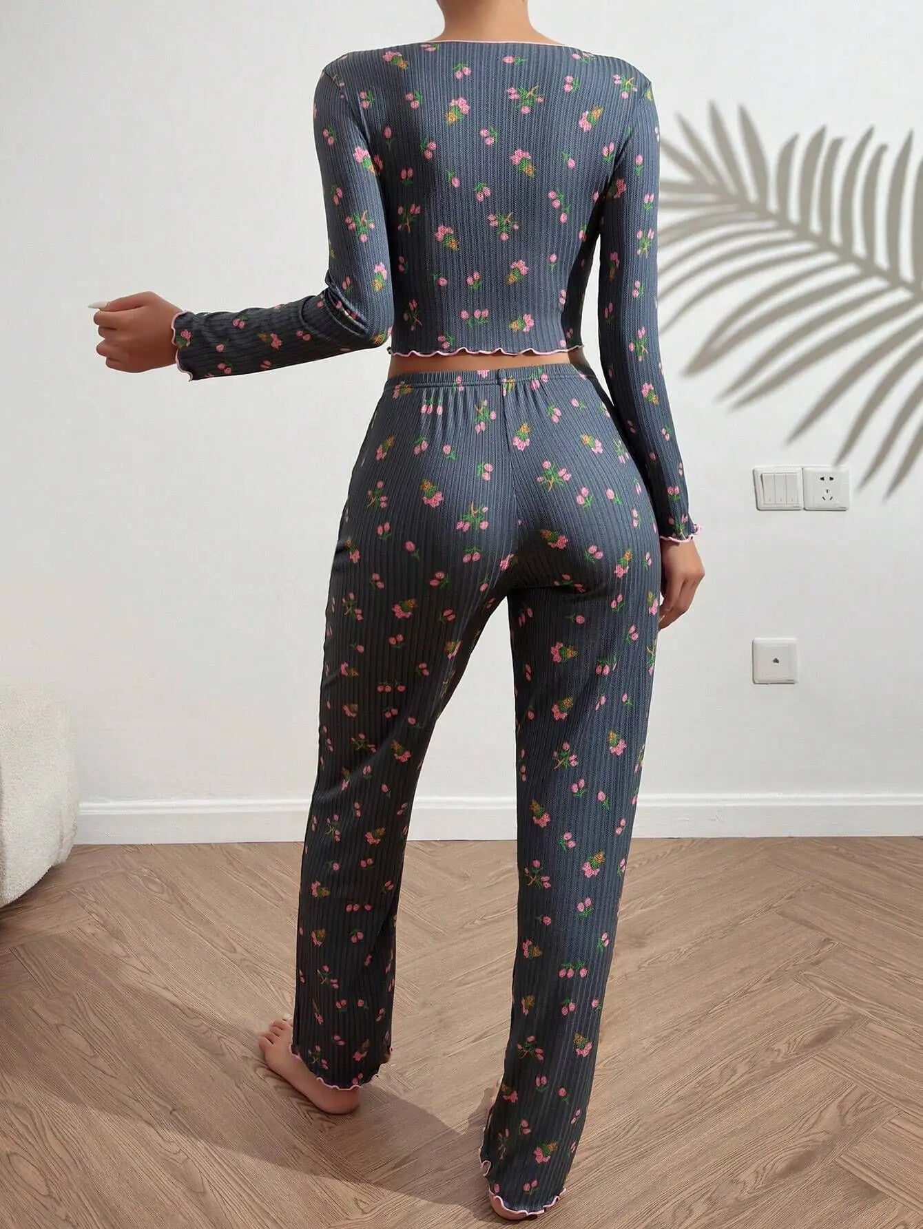 European and American hot-selling loungewear printed trousers long sleeves can be worn outside women's pajamas two-piece set