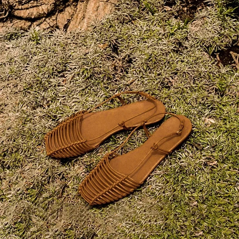 2026 Summer Flats Sandals Women New Trend Woven Hollow Out Back Strap Flat with Sandalias Mujer Beach Roman Foot Slippers Woman
