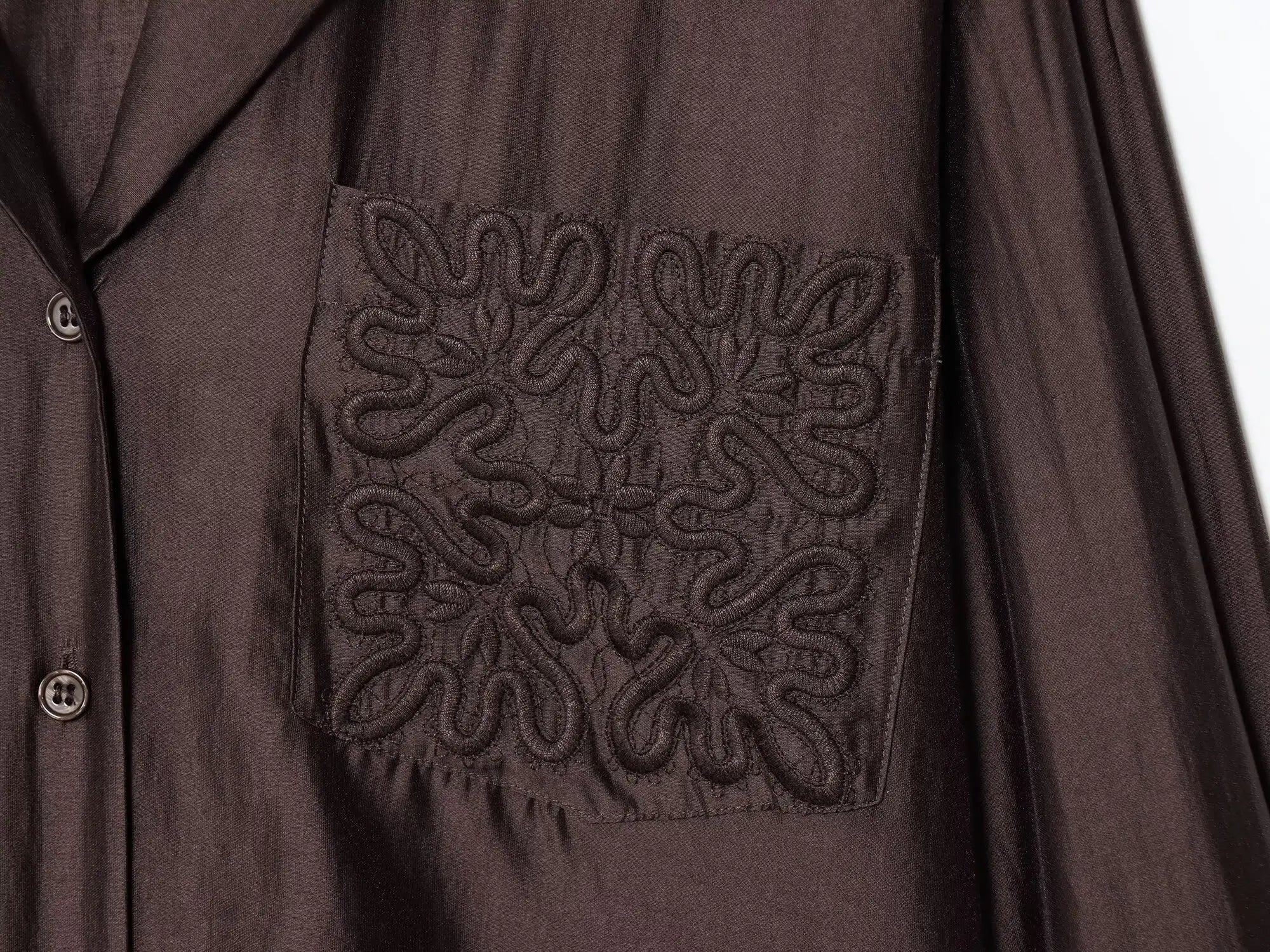 Women's Shirts Autumn 2025 New Fashion Office Shirts Women Chic Pocket Embroidery Retro Elegant Loose Young Blouses Street Tops