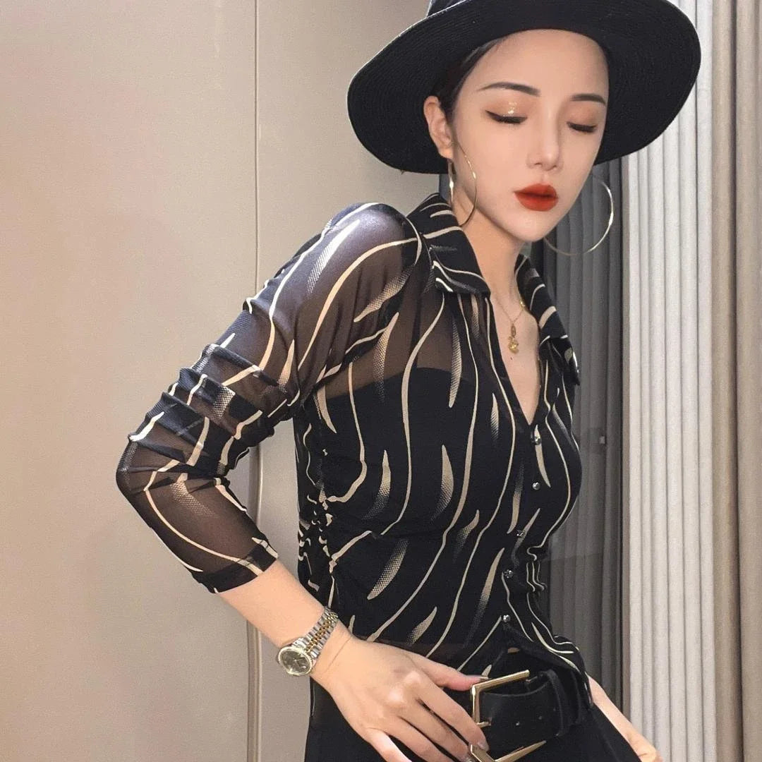 Striped Shirts & Blouses for Women Button Up Sexy Woman Top Beautiful in Promotions Novelty 2025 Elegant and Youthful M Clothes
