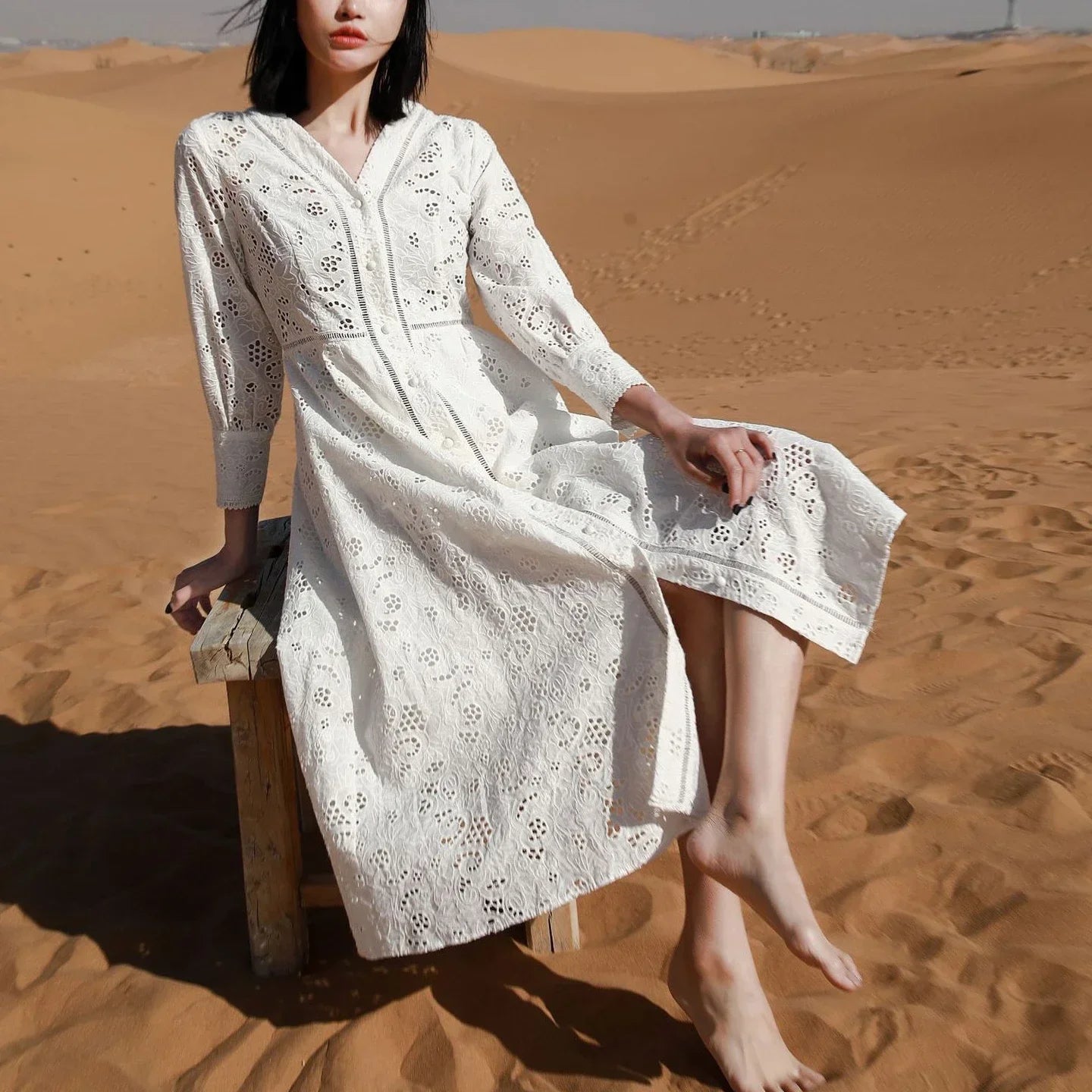 Long Sleeve Lace Dress For Women Robe Vintage V-neck Hollow Out Boho Floral Embroidery Elegant Dresses Ladies Party Vestidos