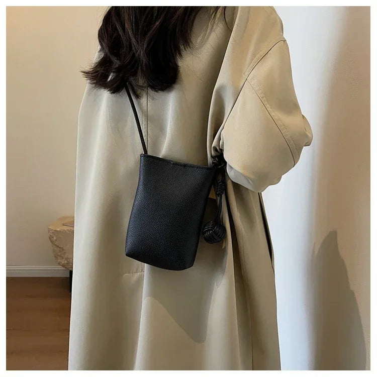 Women Handbags Female Pu Leather Shoulder Bags Luxury Large Capacity Crossbody Bags Portable Phone Purse Vacation Travel
