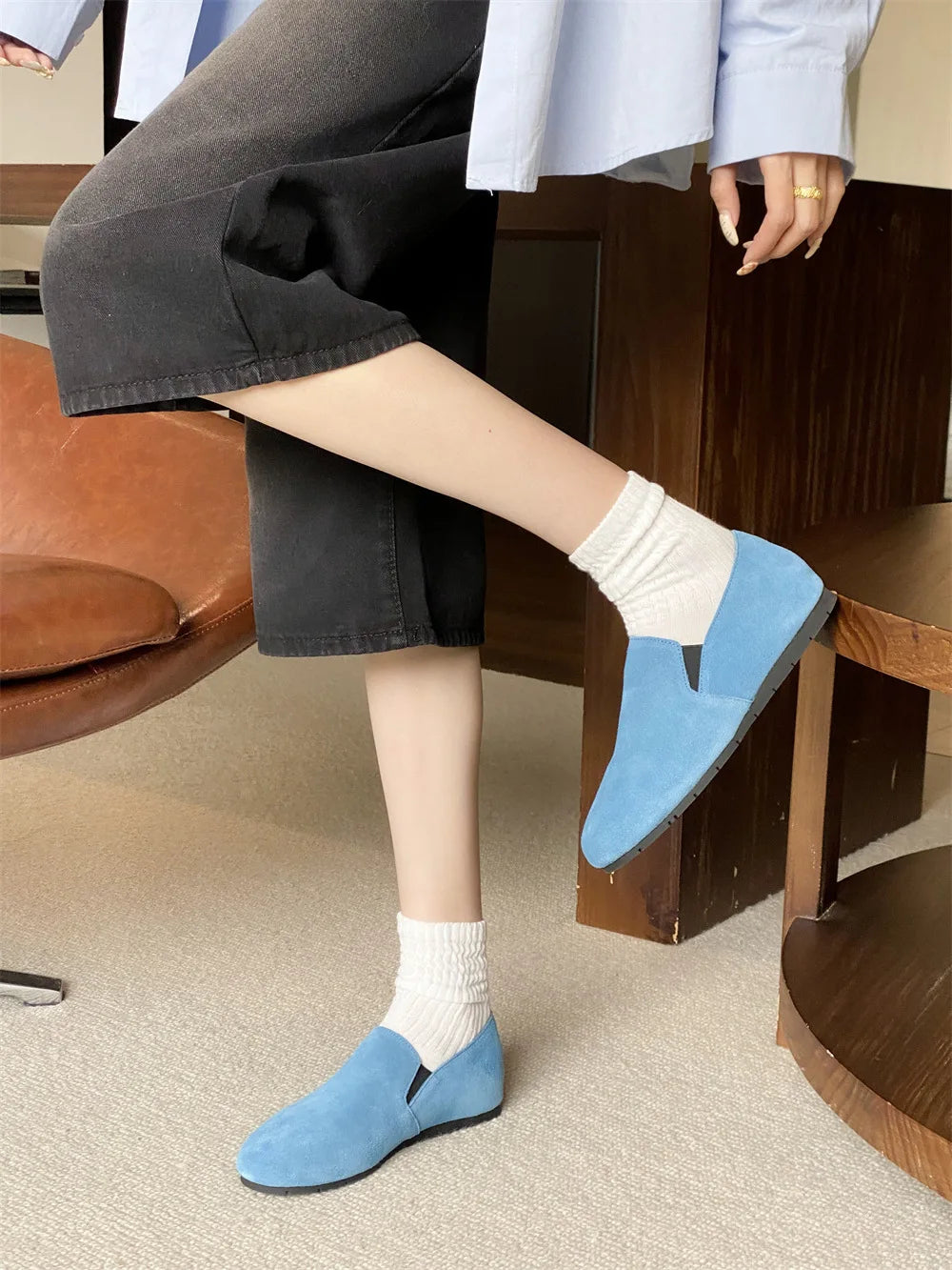 Women's Flat Shoes 2025 New Style Sports Shoes Women's Leather Casual Loafers Women Work Shoes Comfortable for Work Flats