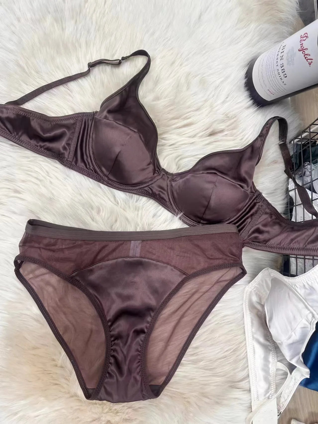 Women Casual Daily Bra Set Thin Elegant Lingerie Set Ladies Underwear Plain Bra and Panty Set