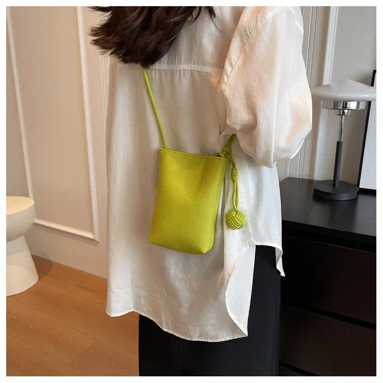 Women Handbags Female PU Leather Shoulder Bags Simple Large Capacity Crossbody Bags Portable Phone Purse Vacation Travel