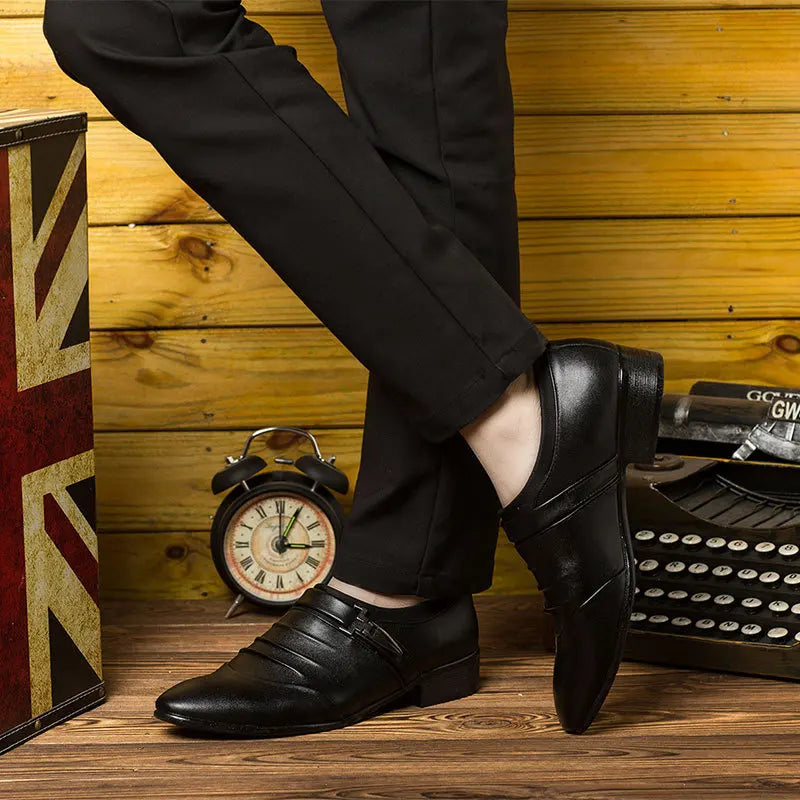 Mens Dress Shoes Business Leather Shoes Luxury Slip on Oxfords Point Toe Men Wedding Shoes Loafers Classic Plus Size Formal Shoe