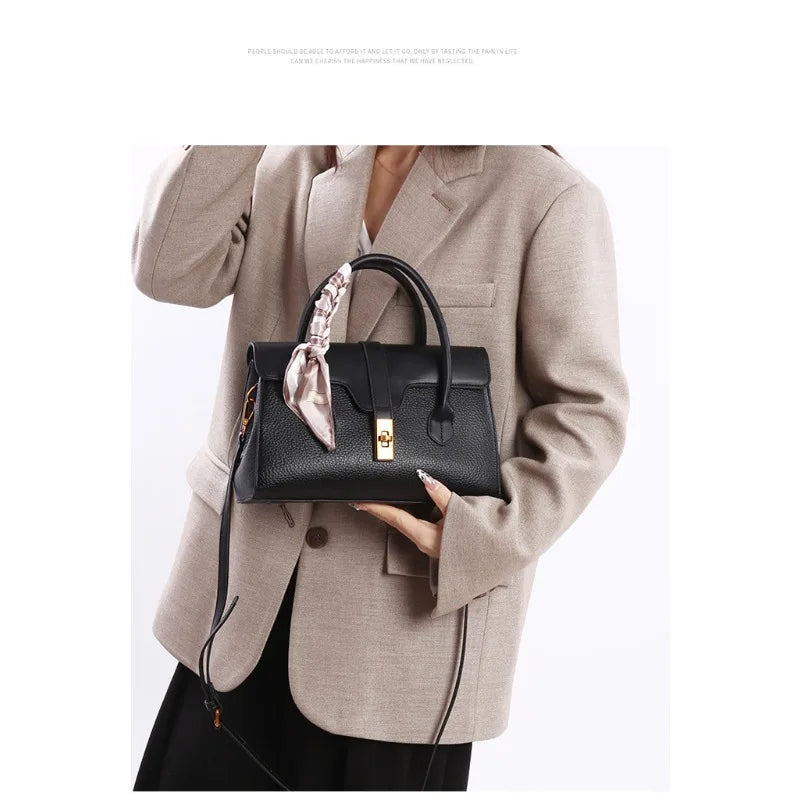 Fashionable and minimalist handbag for women, 2025 high-end crossbody bag, large capacity commuting handbag for women