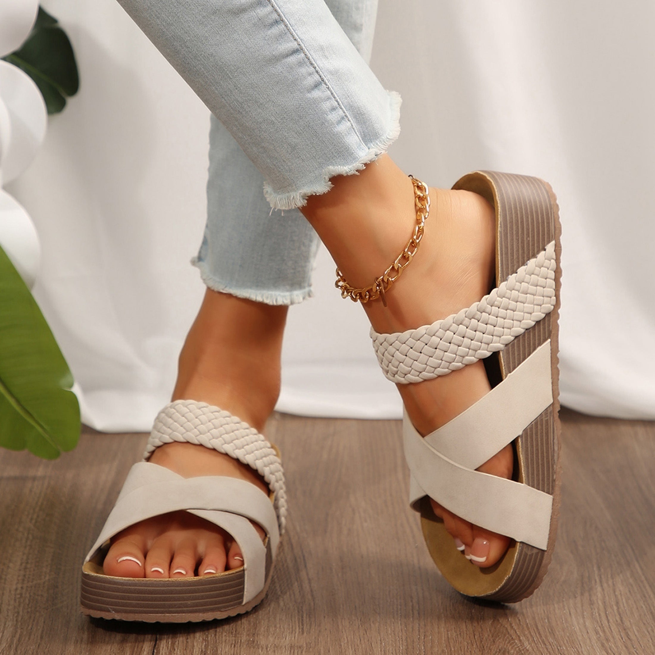 Women Sandals New Thick Bottom Braided Cross Casual Solid Color Slippers Beach Sandals